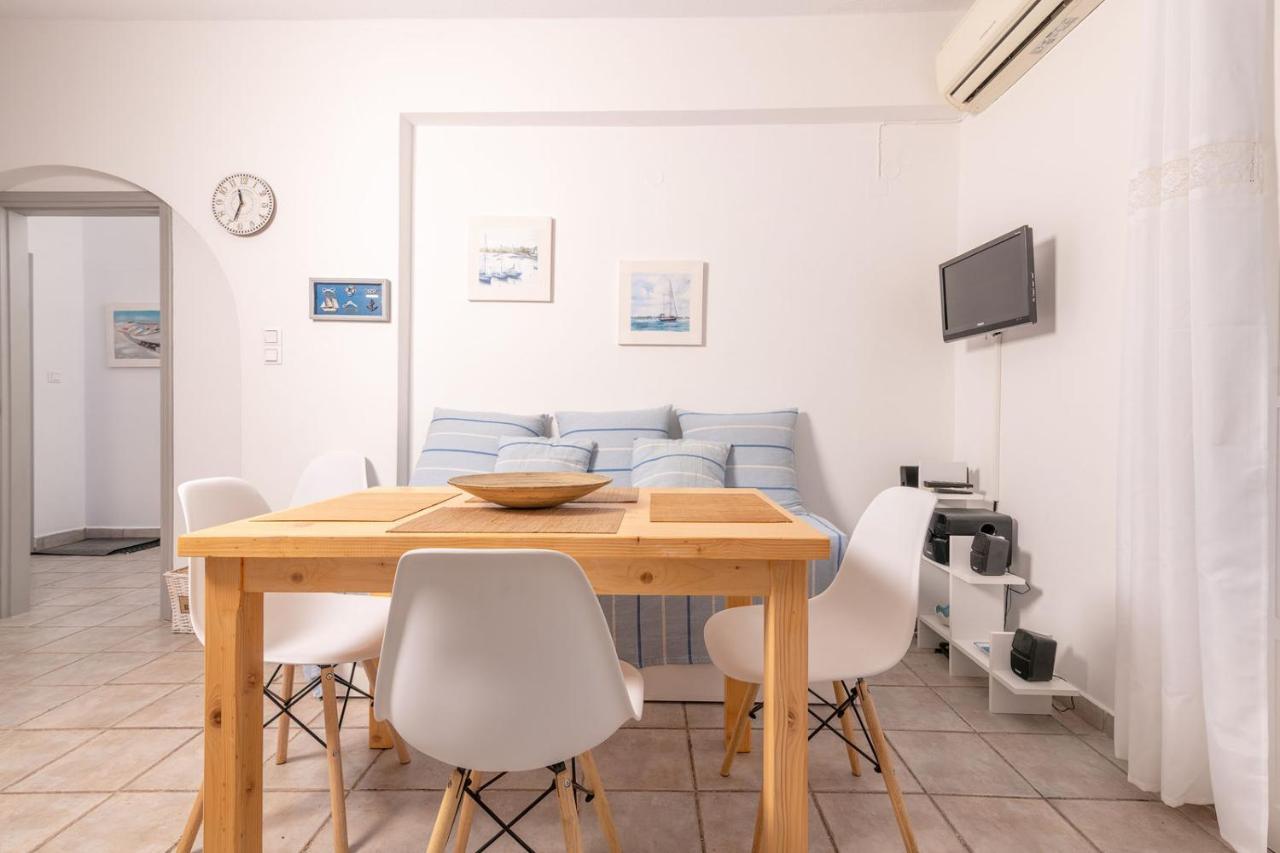 Villa Kosta In Naousa-Paros Esterno foto